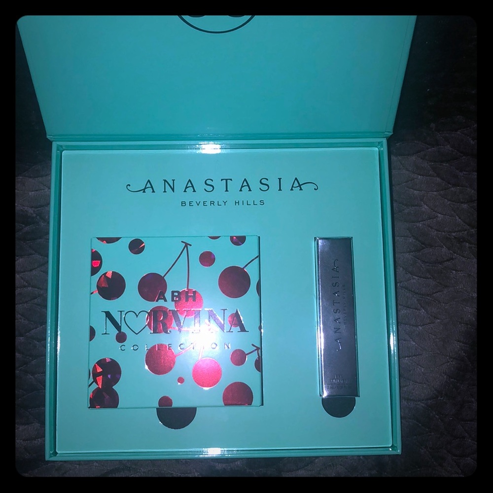 ABH N❤️RVINA  (SOLD OUT) LIMITED EDITION COLLECTIO